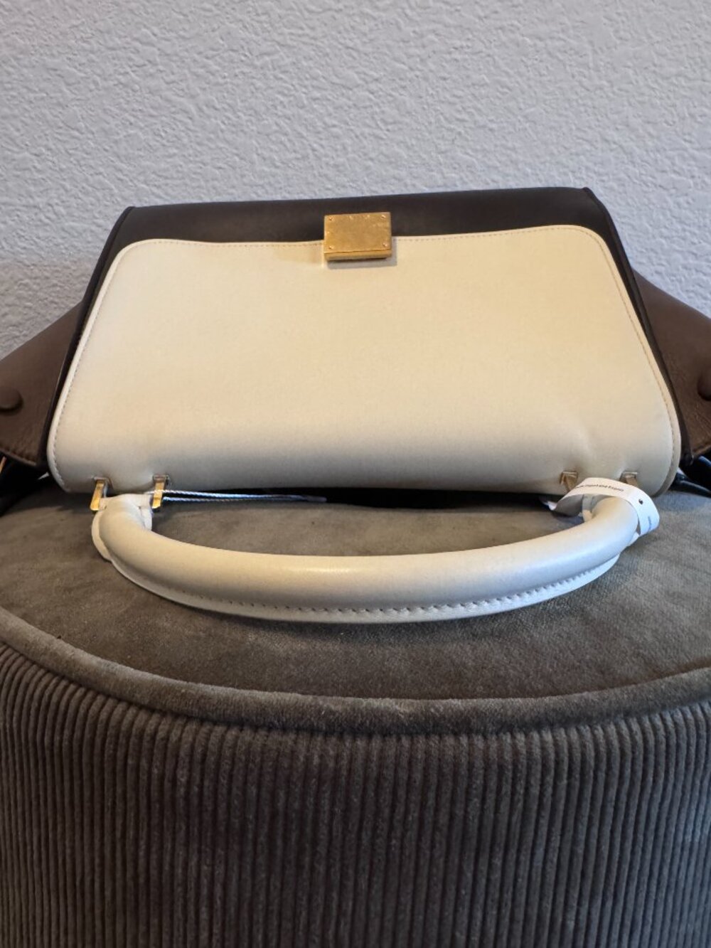 Celine Trapeze Tri-Color Leather Handbag + COA - Picture 4 of 14